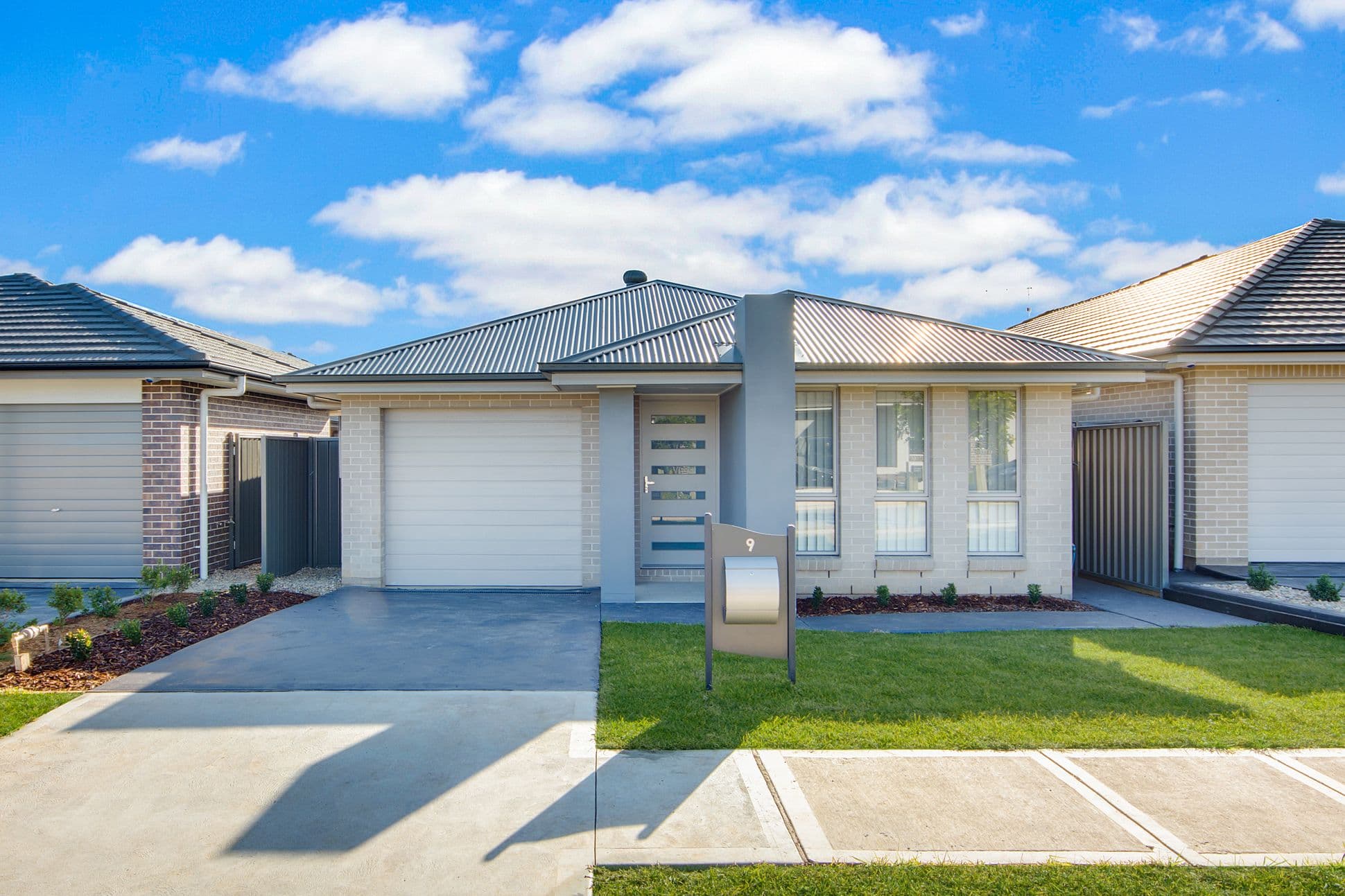 SPRING FARM NSW 2570, Spring Farm - Image 1