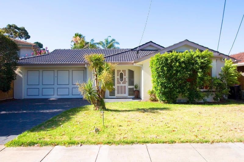11  Snowdon Drive, CHELTENHAM VIC 3192, Cheltenham - Image 1