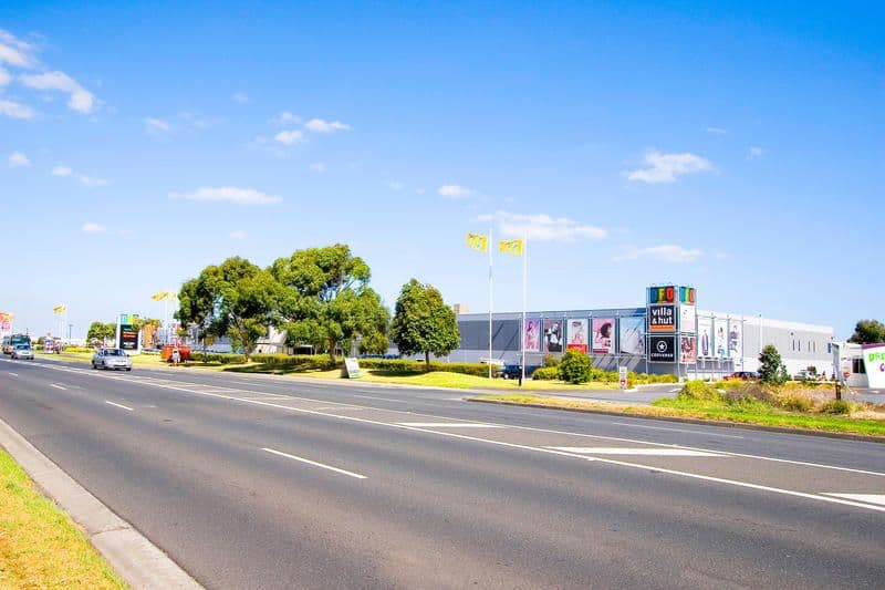 11  Snowdon Drive, CHELTENHAM VIC 3192, Cheltenham - Thumbnail 6