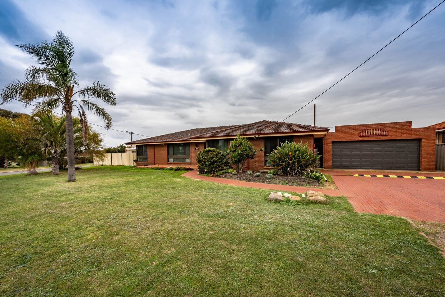 15 Pollett Street, Spalding WA 6530, Spalding - Image 1