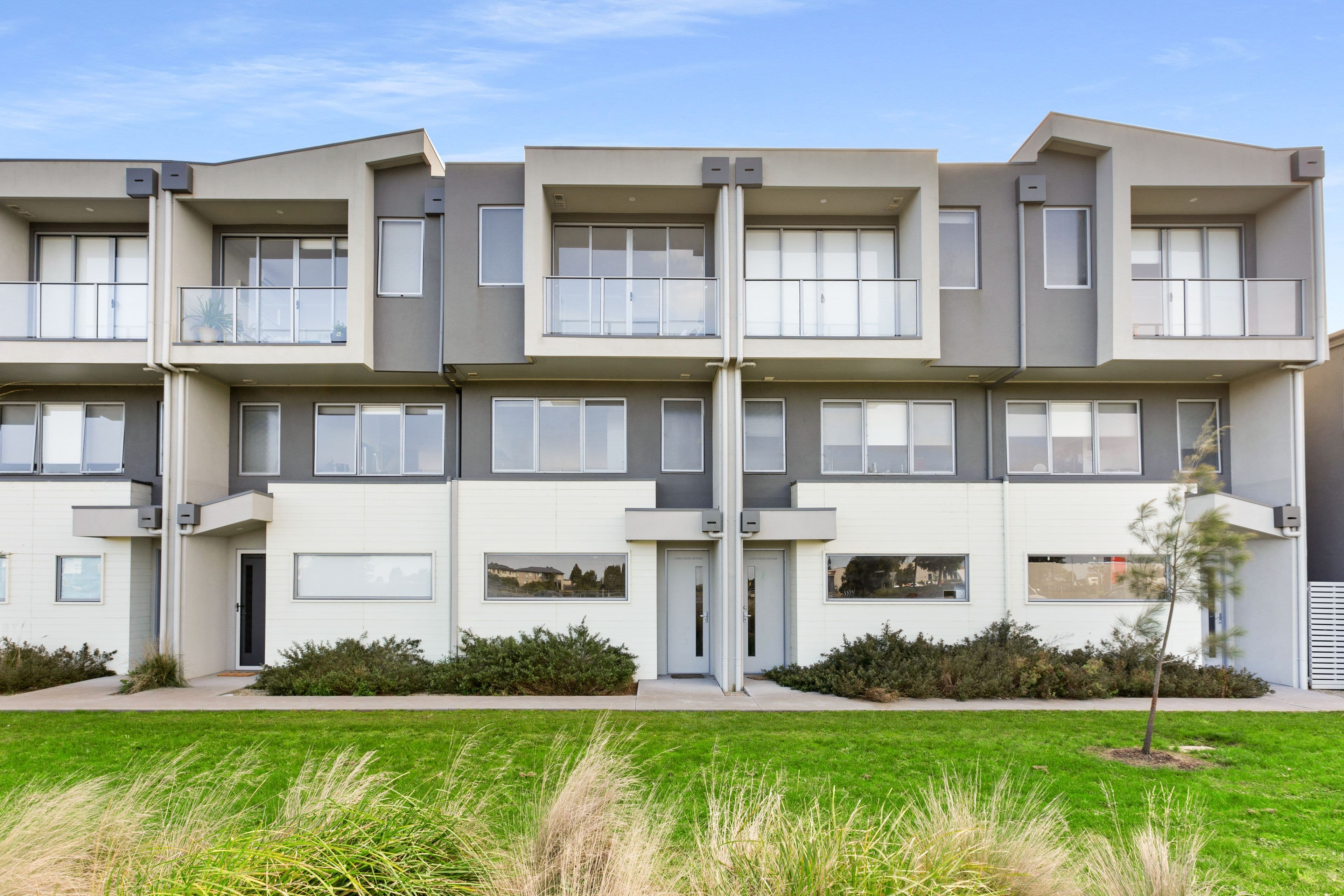 7 Zara Court, Officer VIC 3809, Officer - Image 1