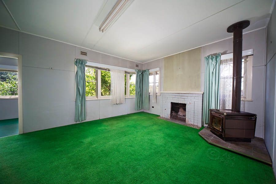 7 Irvine Avenue, Blackheath - Thumbnail 2