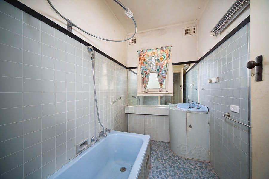 7 Irvine Avenue, Blackheath - Thumbnail 6