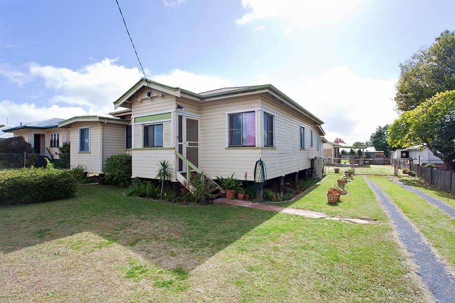15 Warwick Street, HARRISTOWN QLD 4350, Harristown - Image 1