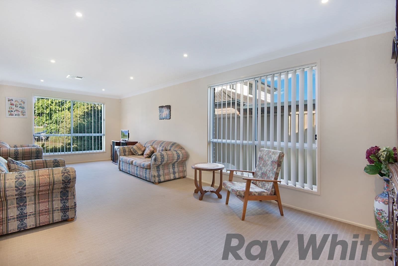 37 Tamarind Drive, Acacia Gardens - Thumbnail 2