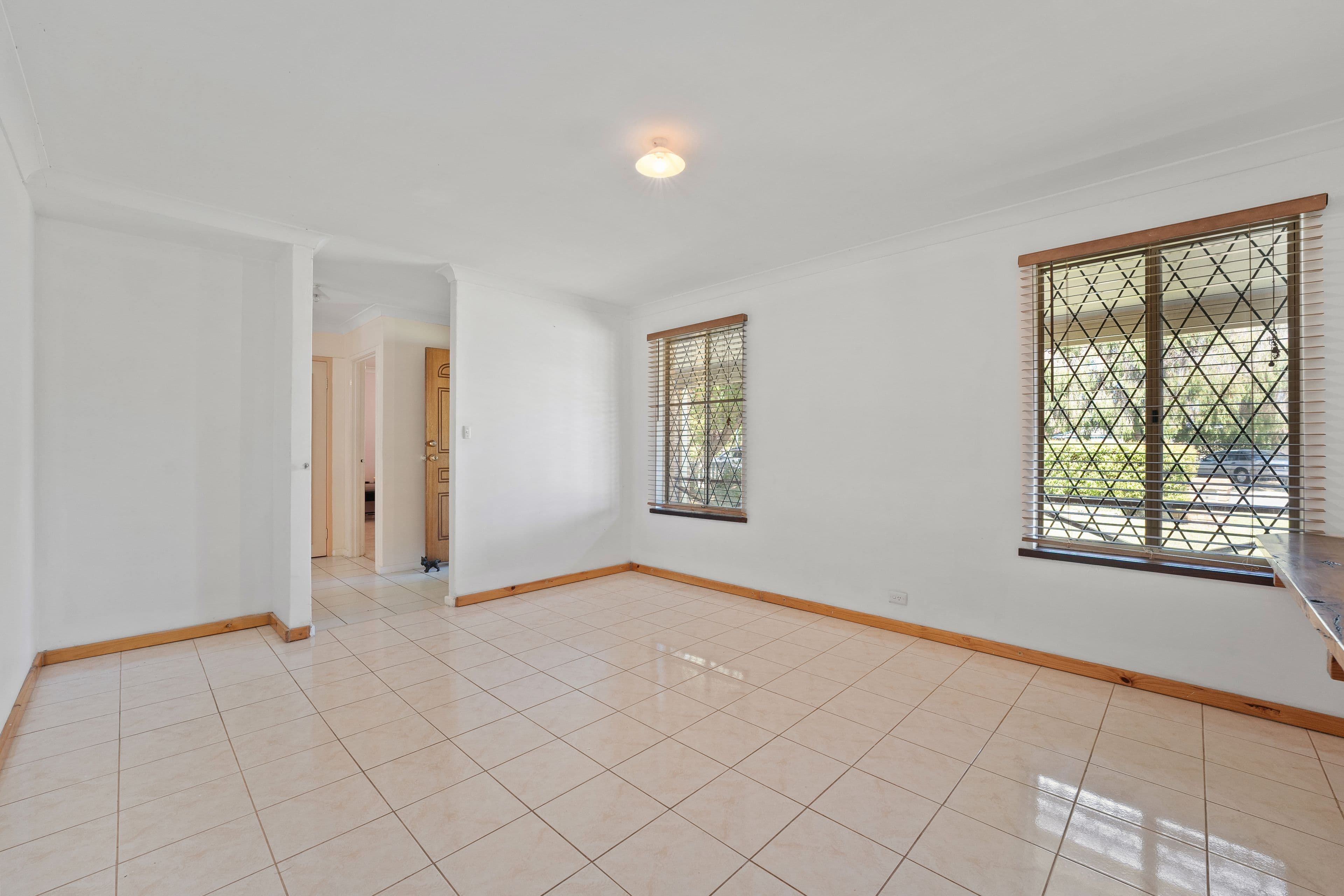29 Kurrajong Road, Safety Bay WA 6169, Safety Bay - Thumbnail 5