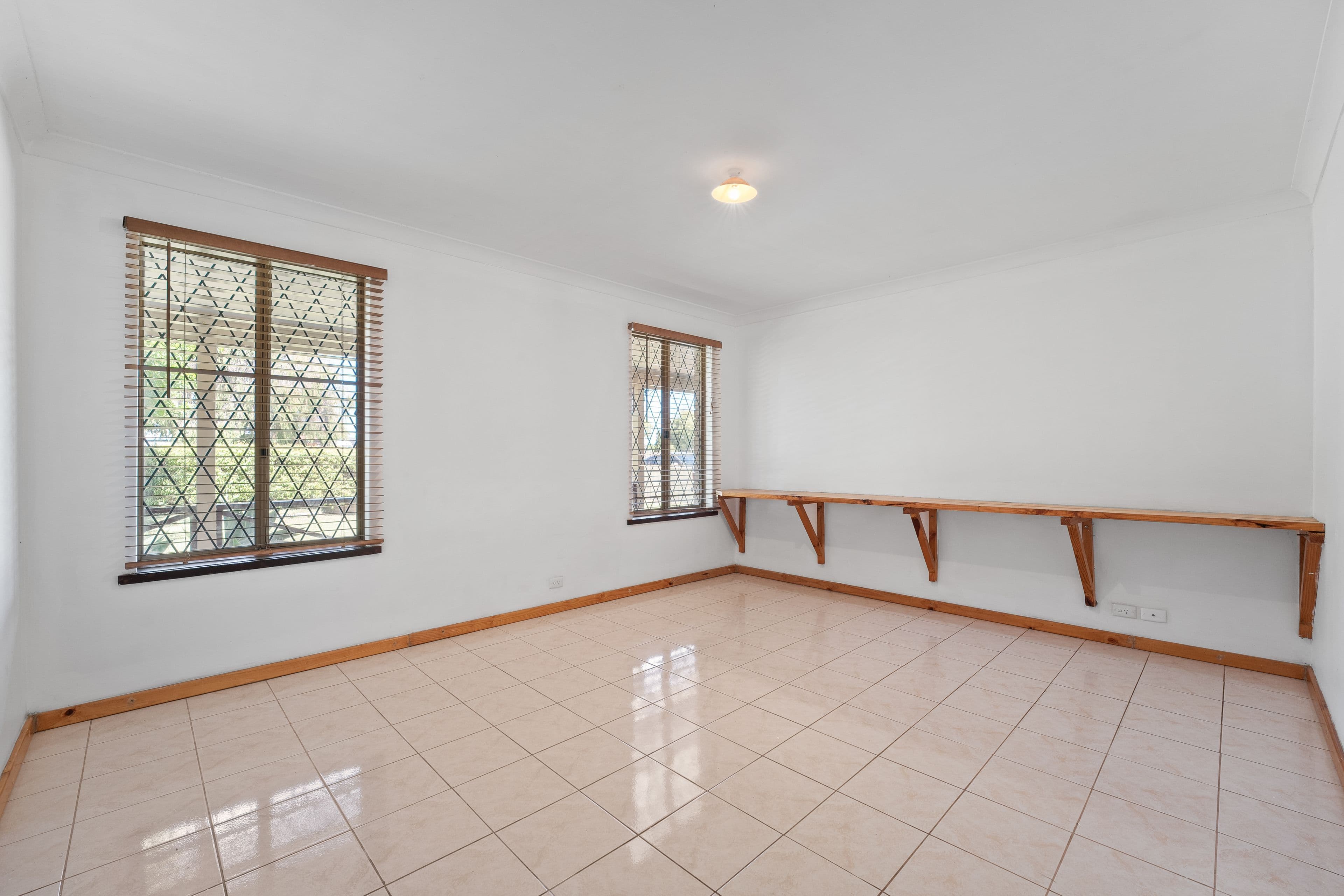 29 Kurrajong Road, Safety Bay WA 6169, Safety Bay - Thumbnail 6