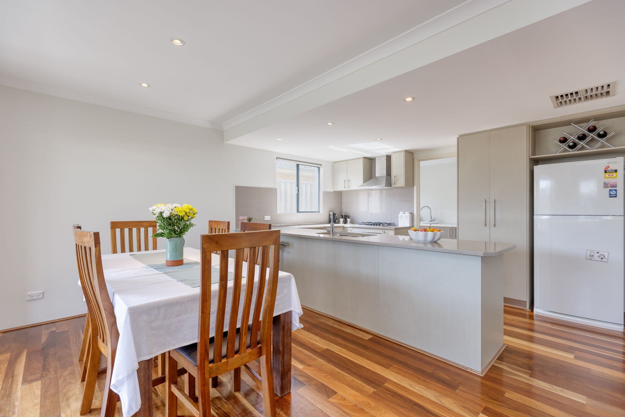 384 Belgravia Street, Cloverdale WA 6105, Cloverdale - Thumbnail 4
