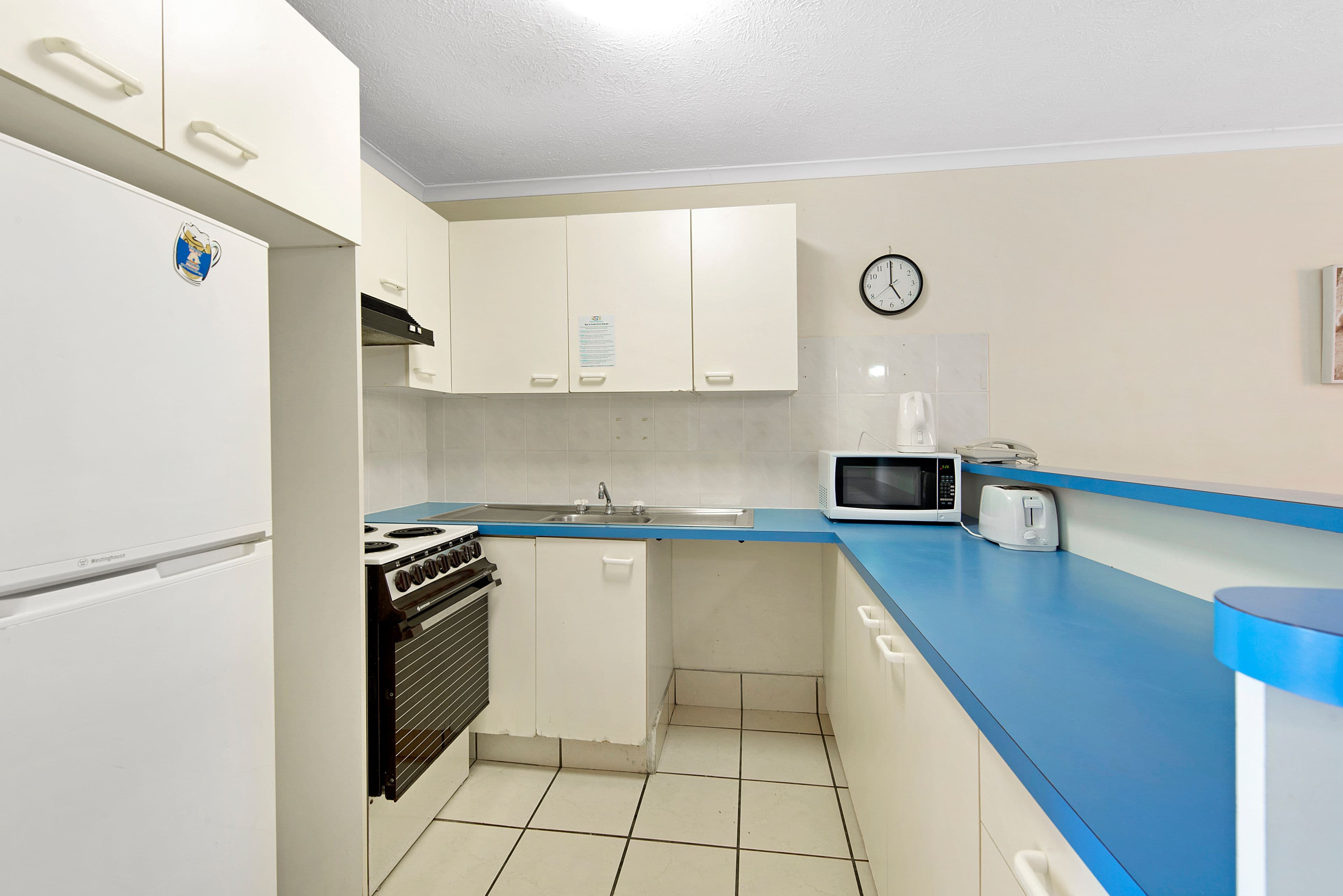 38 Enderley Avenue, Surfers Paradise QLD 4217, Surfers Paradise - Thumbnail 6