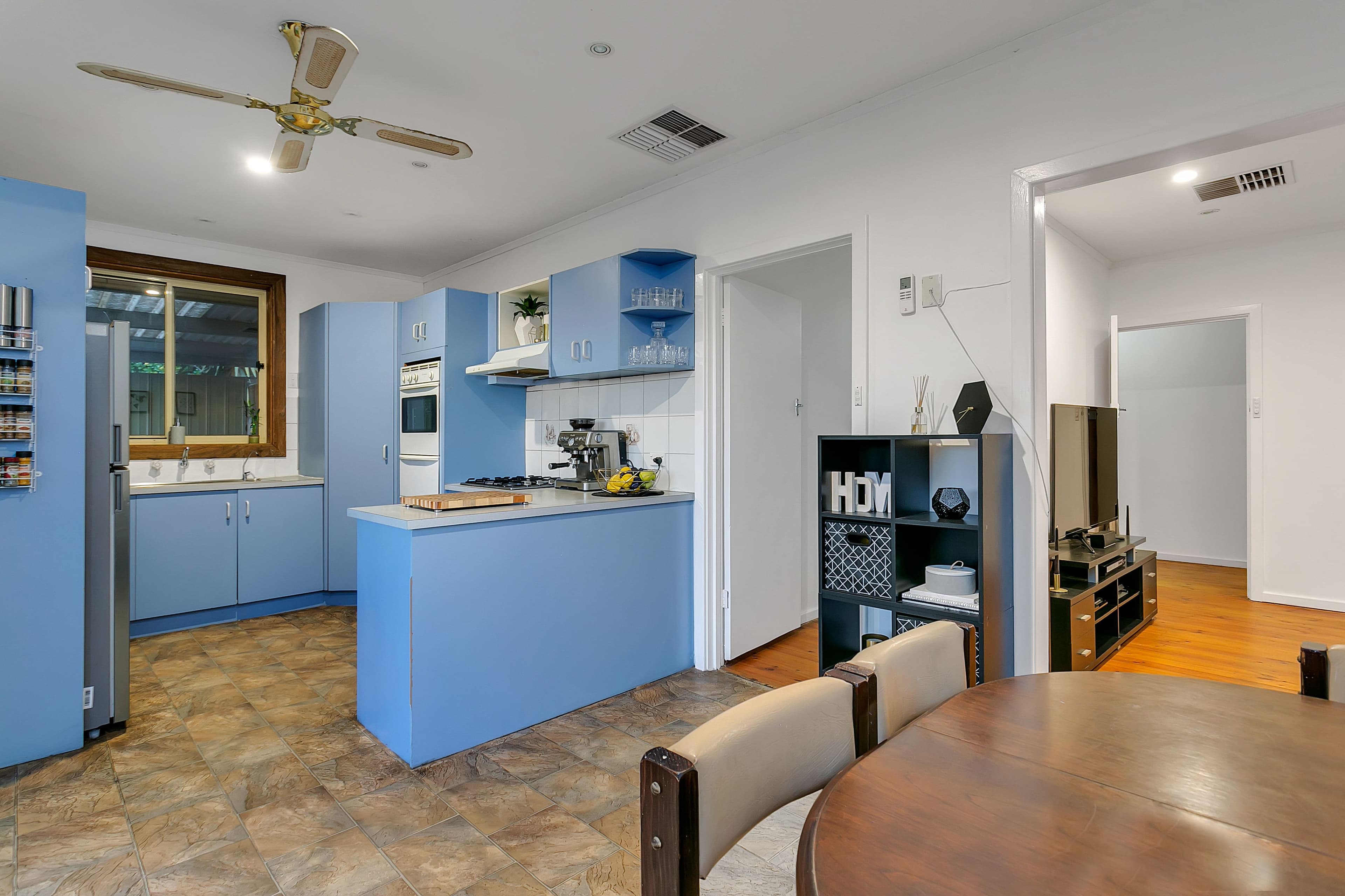 11 Roopena Street, O'Sullivan Beach SA 5166, O'Sullivan Beach - Thumbnail 4