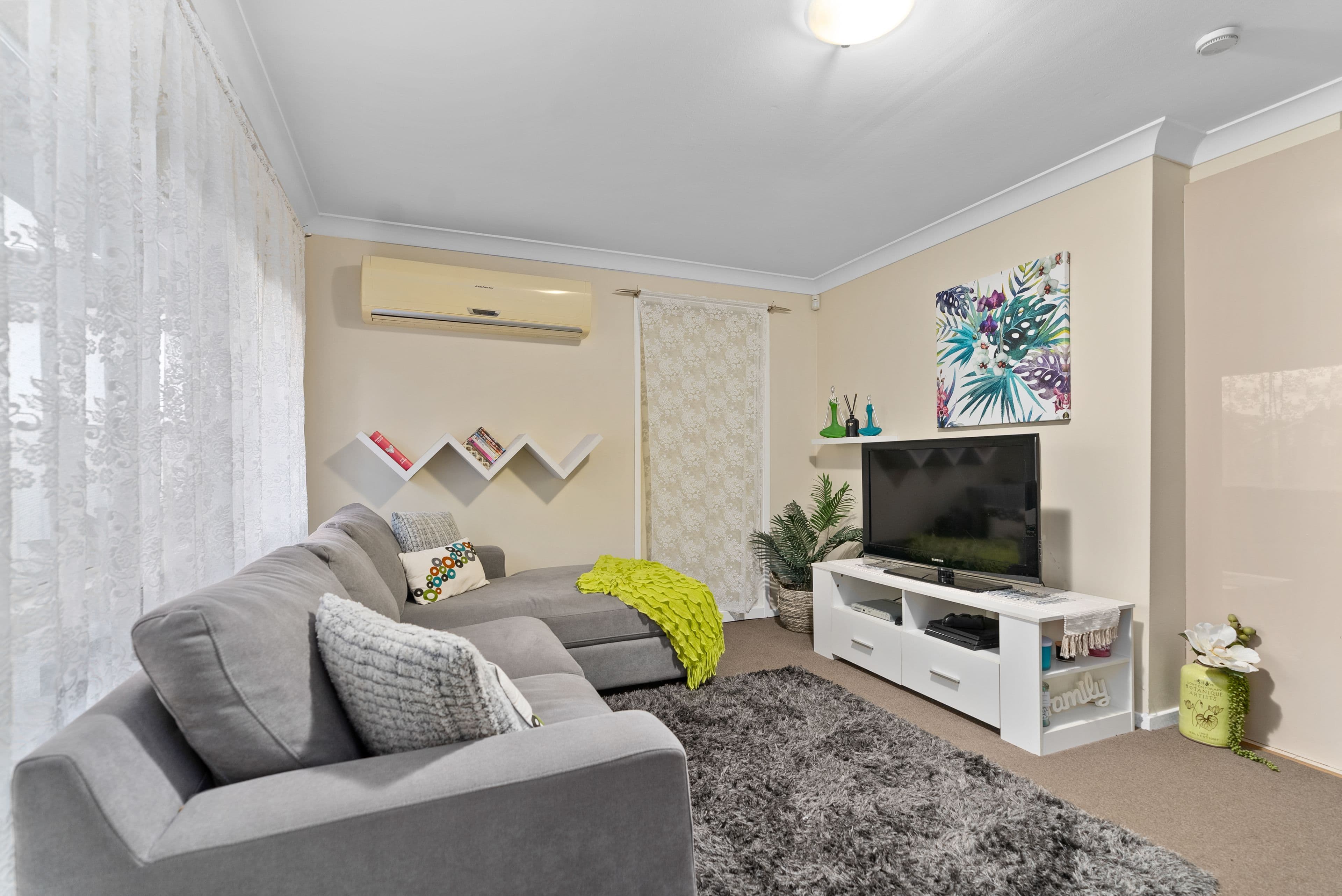 37 Weaver Street, Erskine Park NSW 2759, Erskine Park - Thumbnail 2