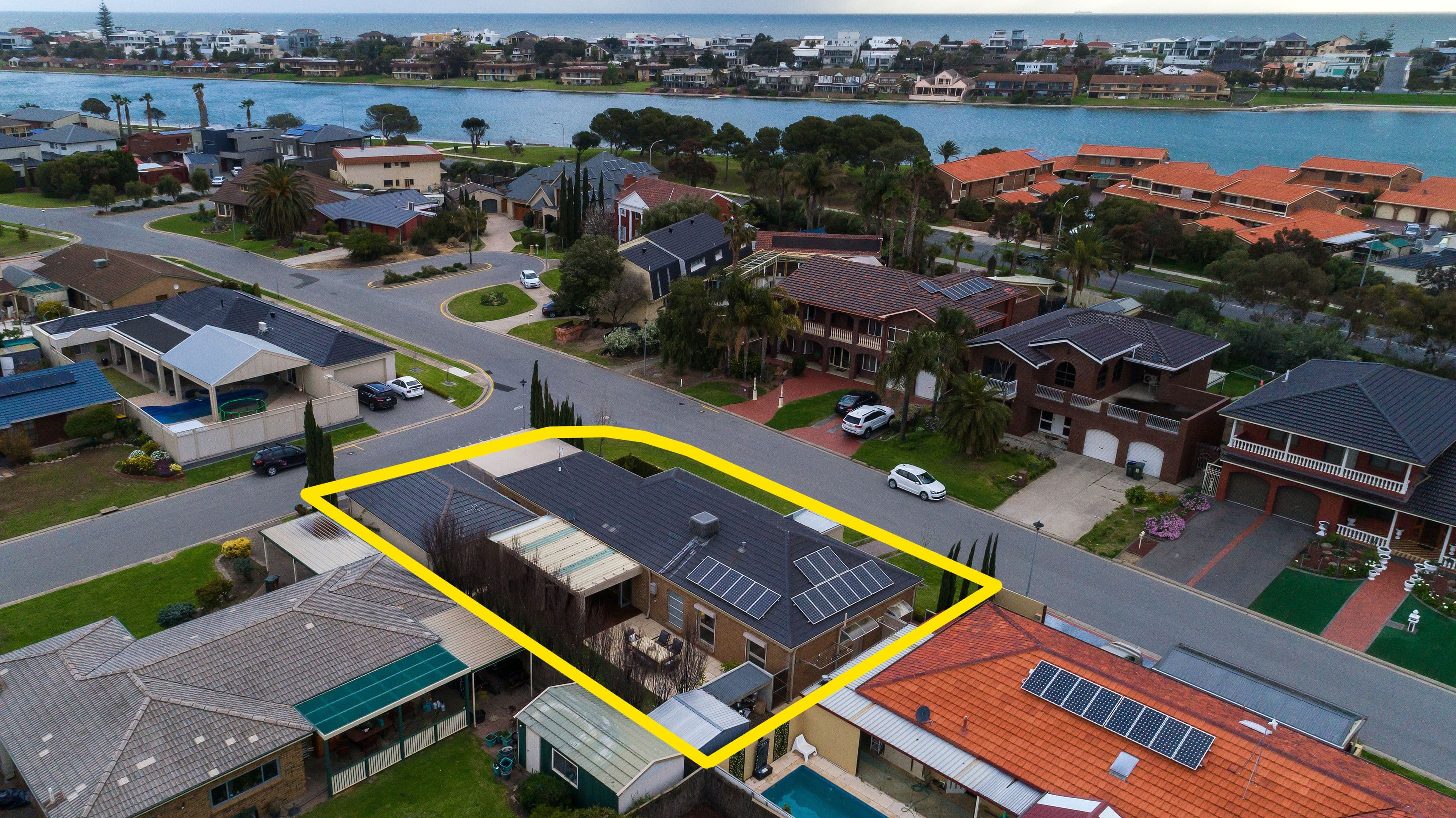 1 Classic Court, West Lakes SA 5021, West Lakes - Thumbnail 2