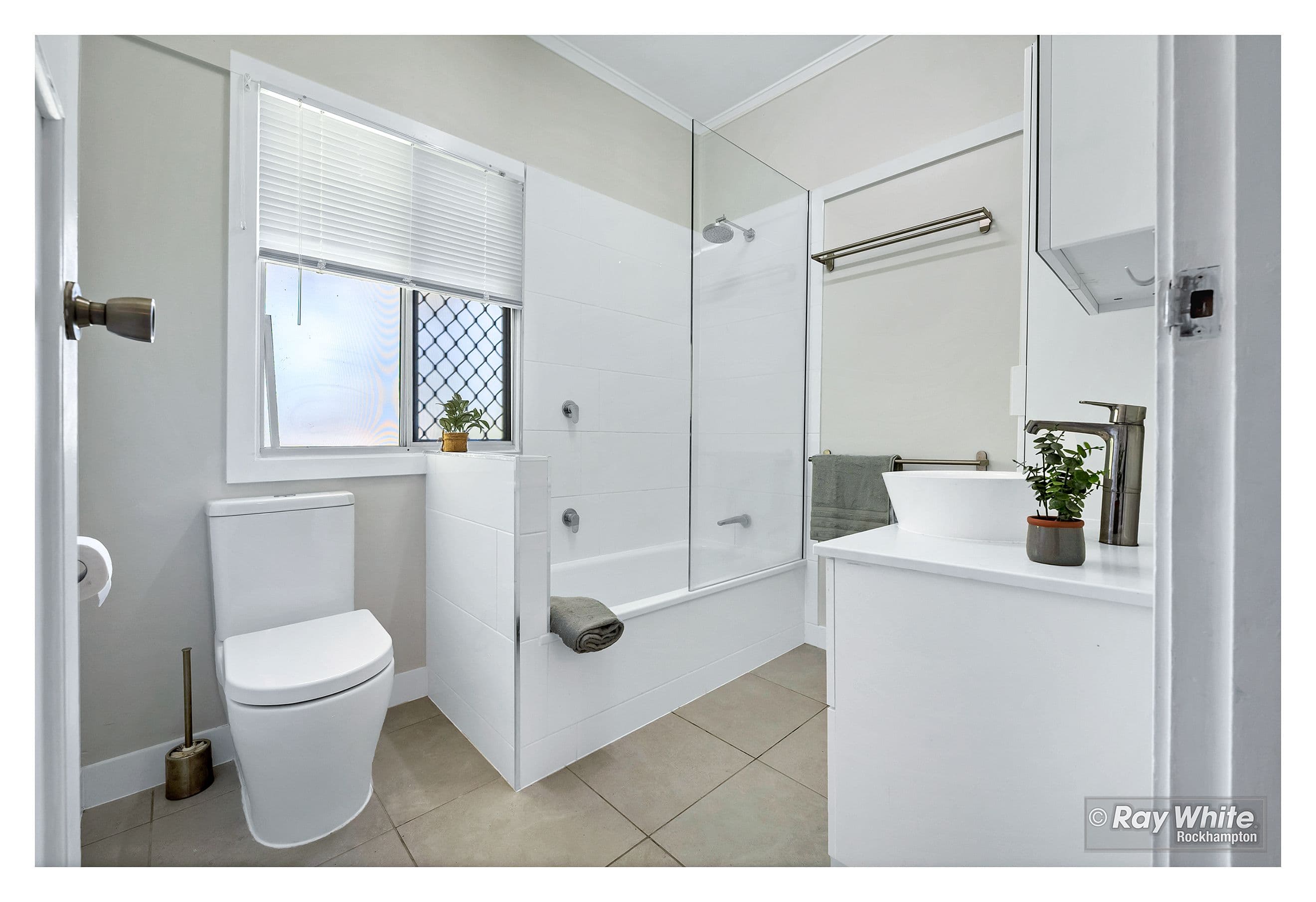 7 Bean Street, Park Avenue QLD 4701, Park Avenue - Thumbnail 8