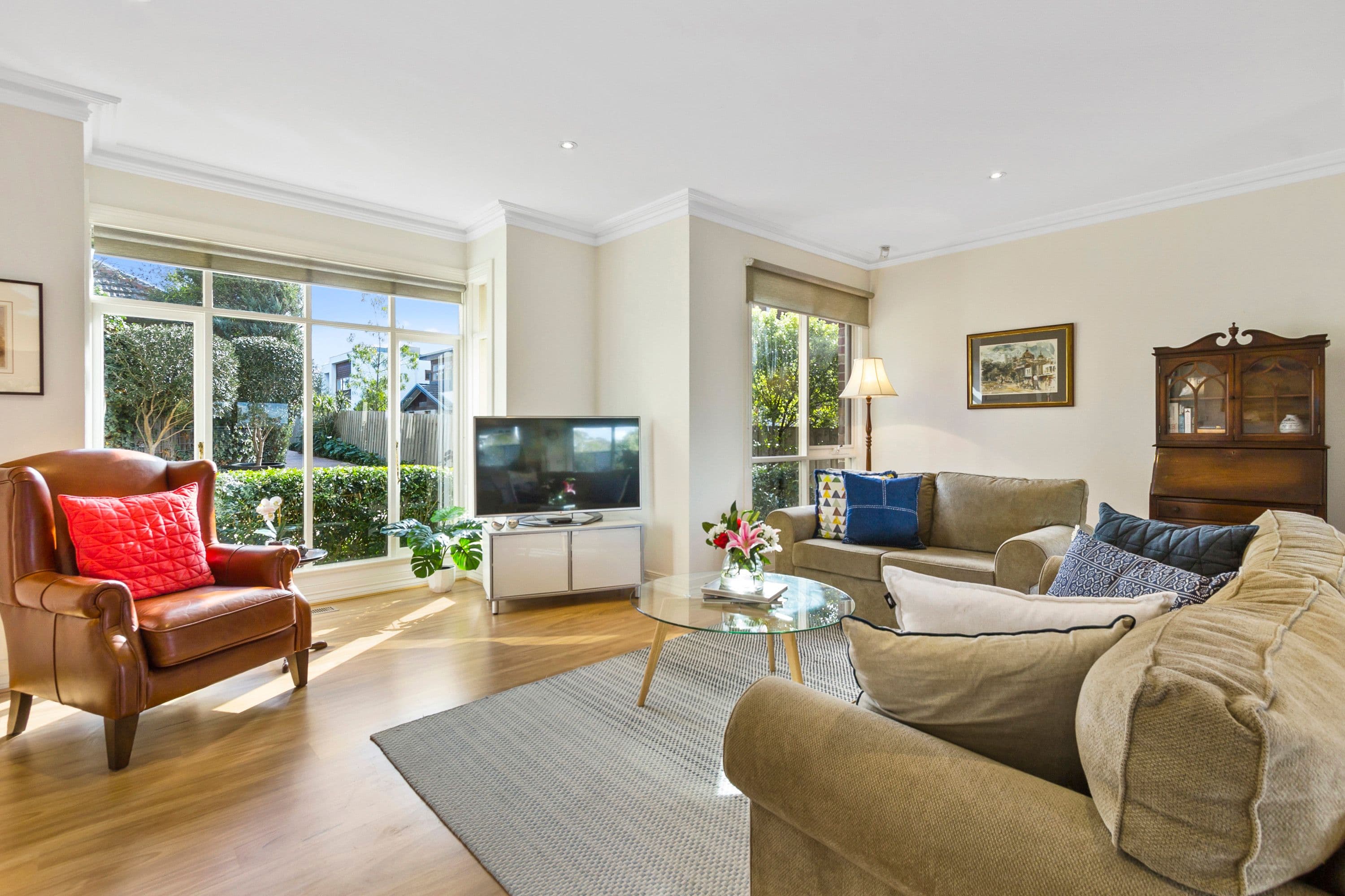 54 Belgravia Avenue, Mont Albert North VIC 3129, Mont Albert North - Thumbnail 2