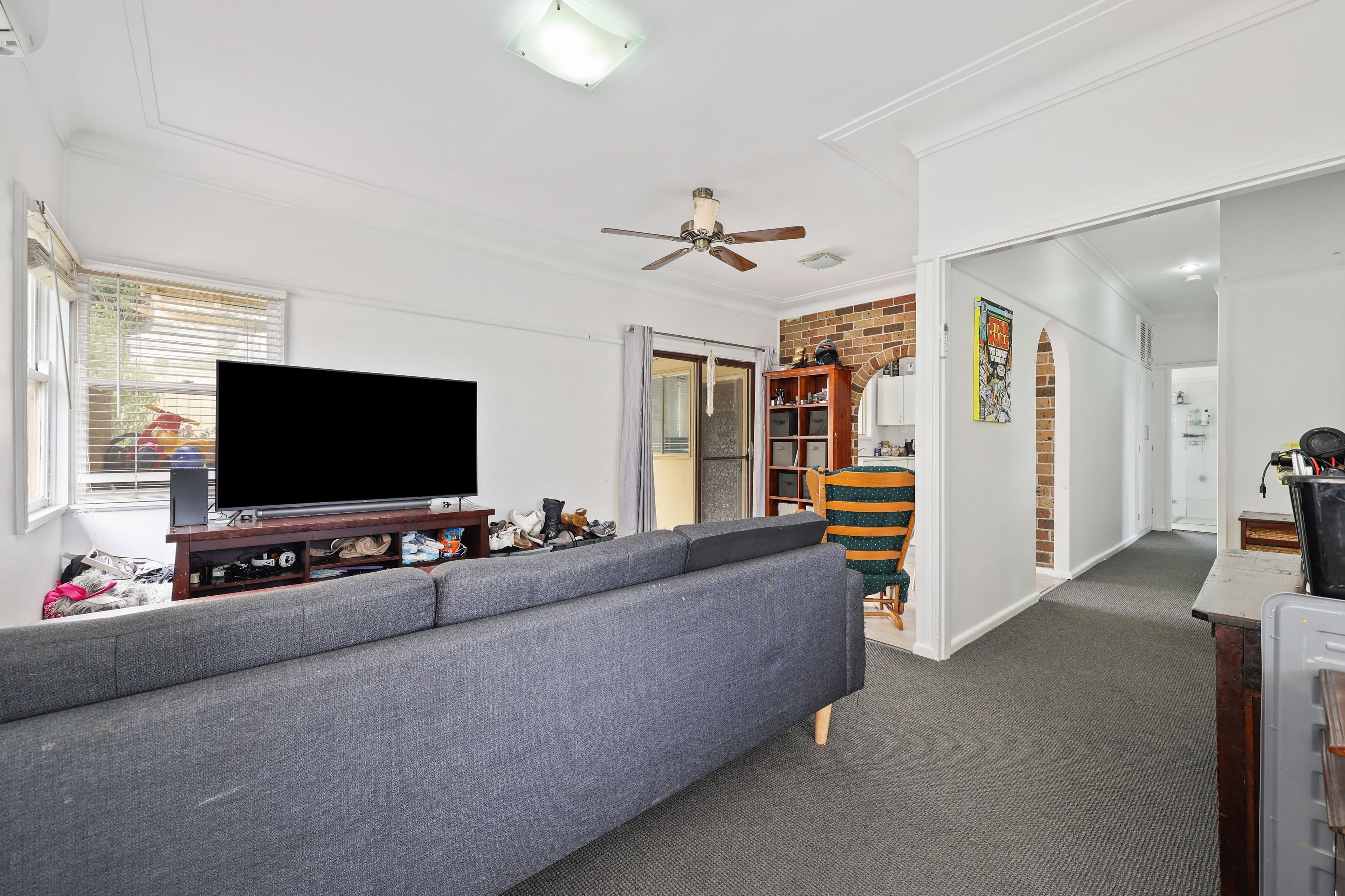 43 Farnsworth Avenue, Campbelltown NSW 2560, Campbelltown - Thumbnail 4
