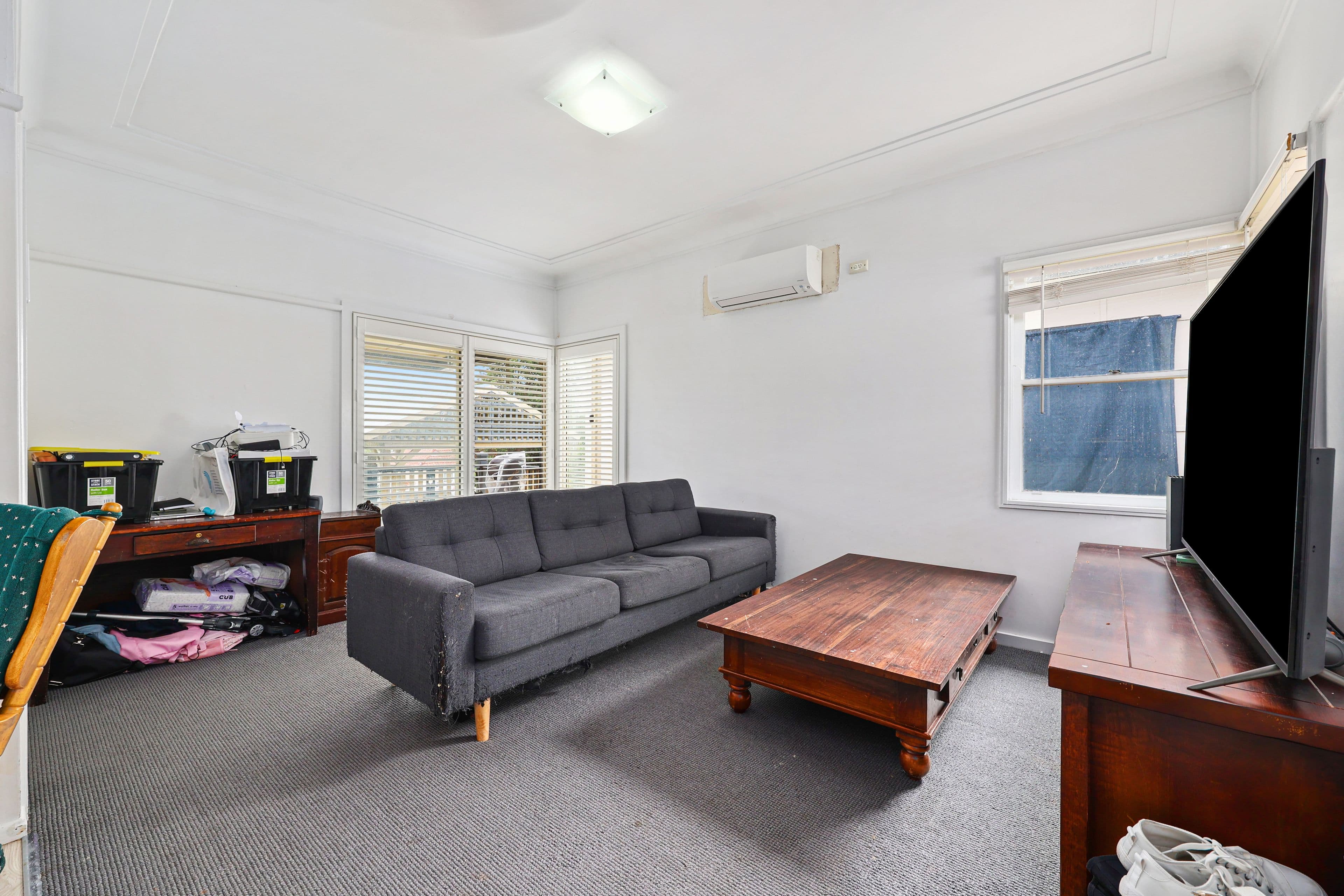 43 Farnsworth Avenue, Campbelltown NSW 2560, Campbelltown - Thumbnail 5