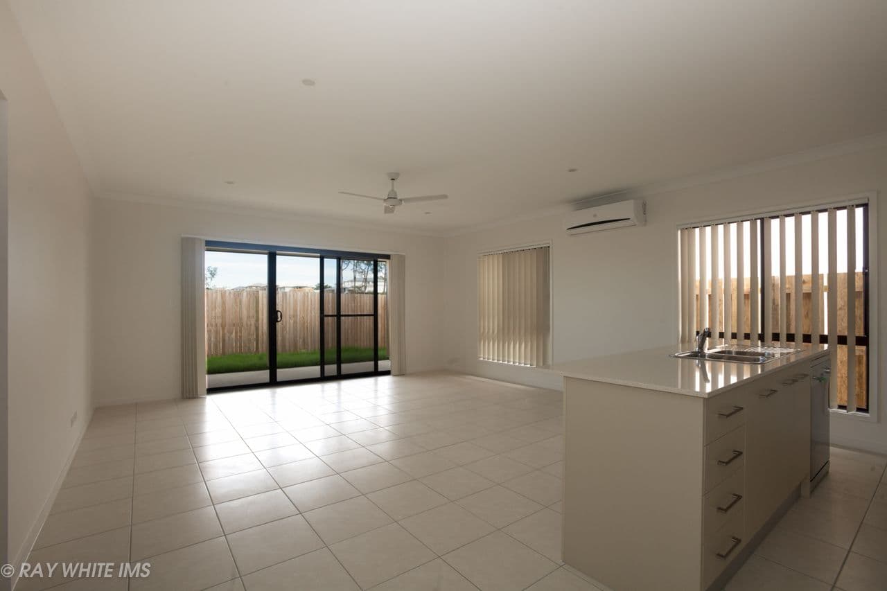 56 Synergy Drive, Coomera QLD 4209, Coomera - Thumbnail 5