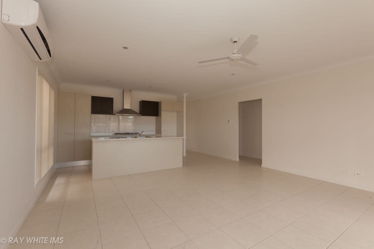 56 Synergy Drive, Coomera QLD 4209, Coomera - Thumbnail 6