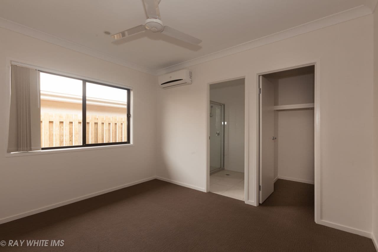 56 Synergy Drive, Coomera QLD 4209, Coomera - Thumbnail 7