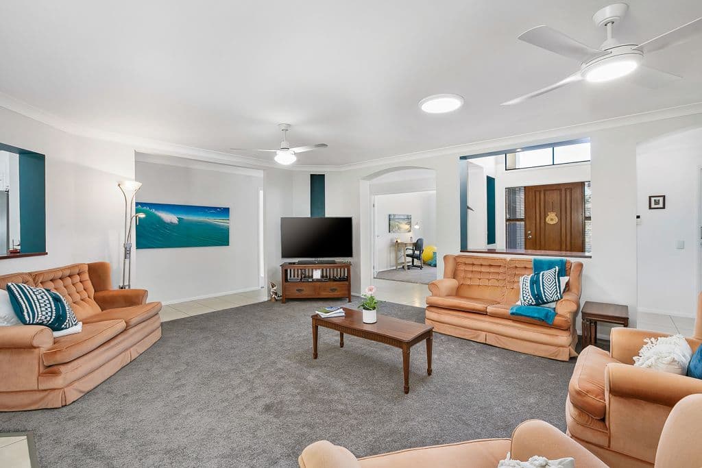 12 Trafalgar Vale Avenue, Wellington Point QLD 4160, Wellington Point - Thumbnail 6