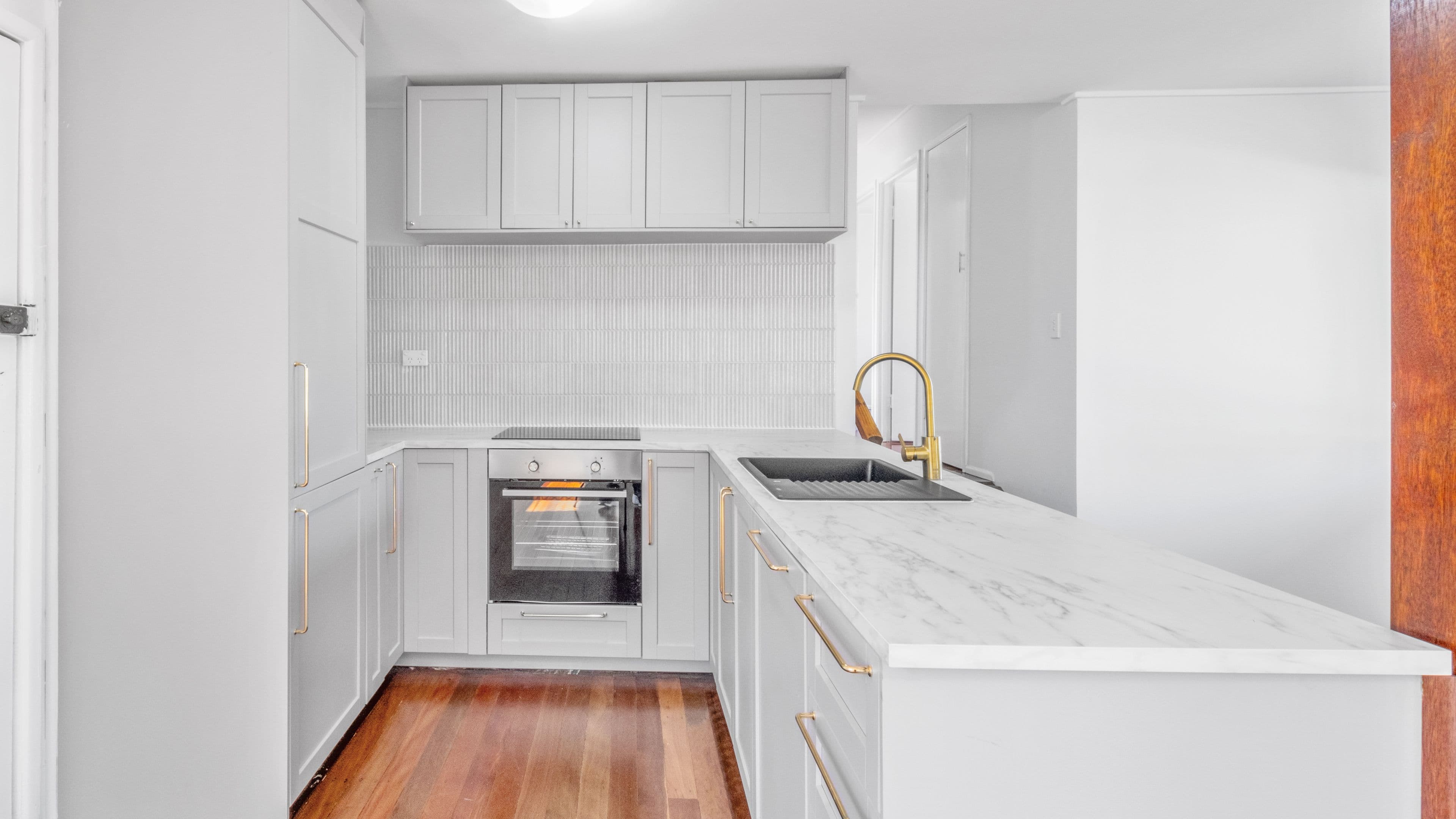 4 Whitey Street, Woodridge QLD 4114, Woodridge - Thumbnail 5