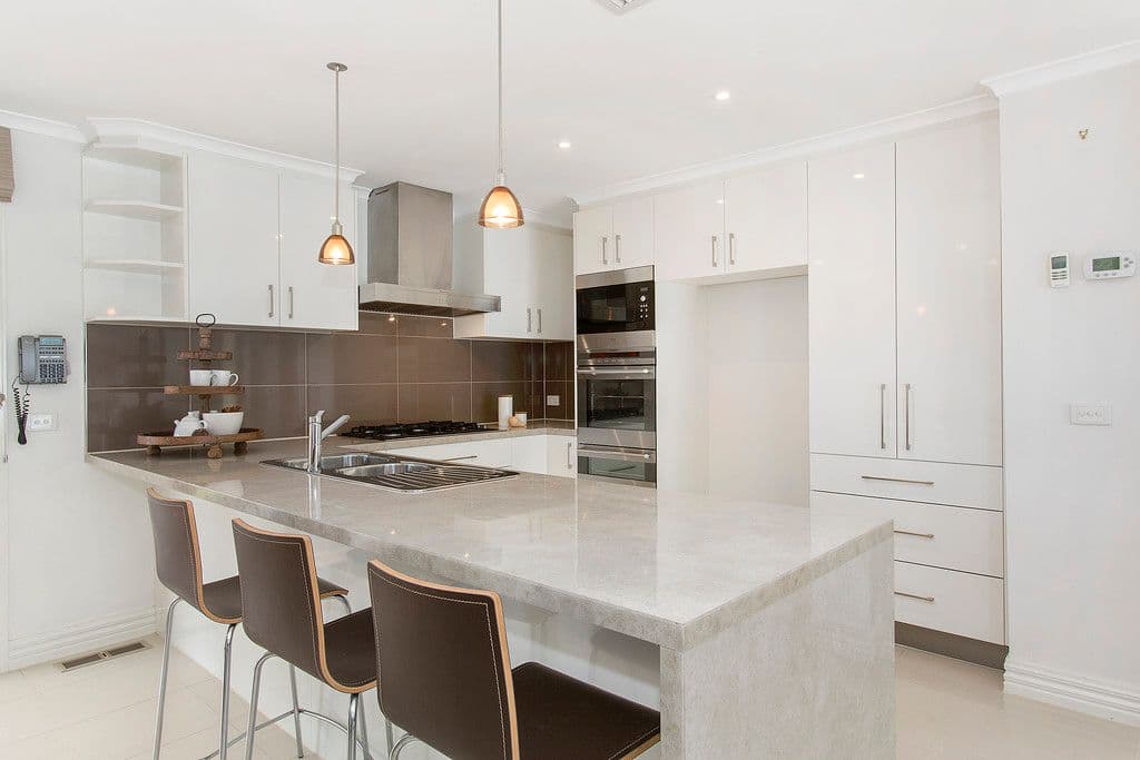 6 Sarose Court, Dingley Village VIC 3172, Dingley Village - Thumbnail 3