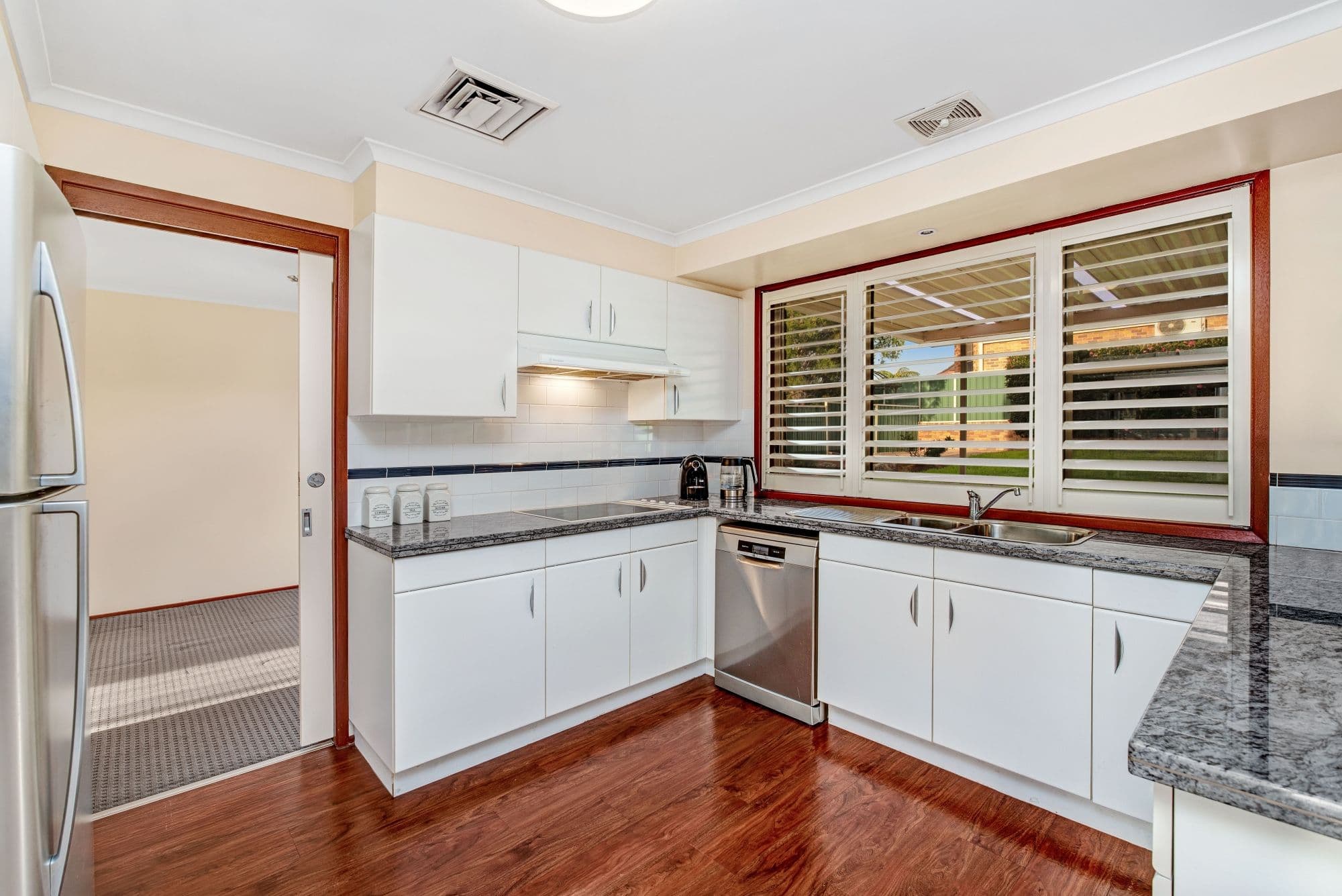 21 Baker Drive, Tenambit - Thumbnail 2