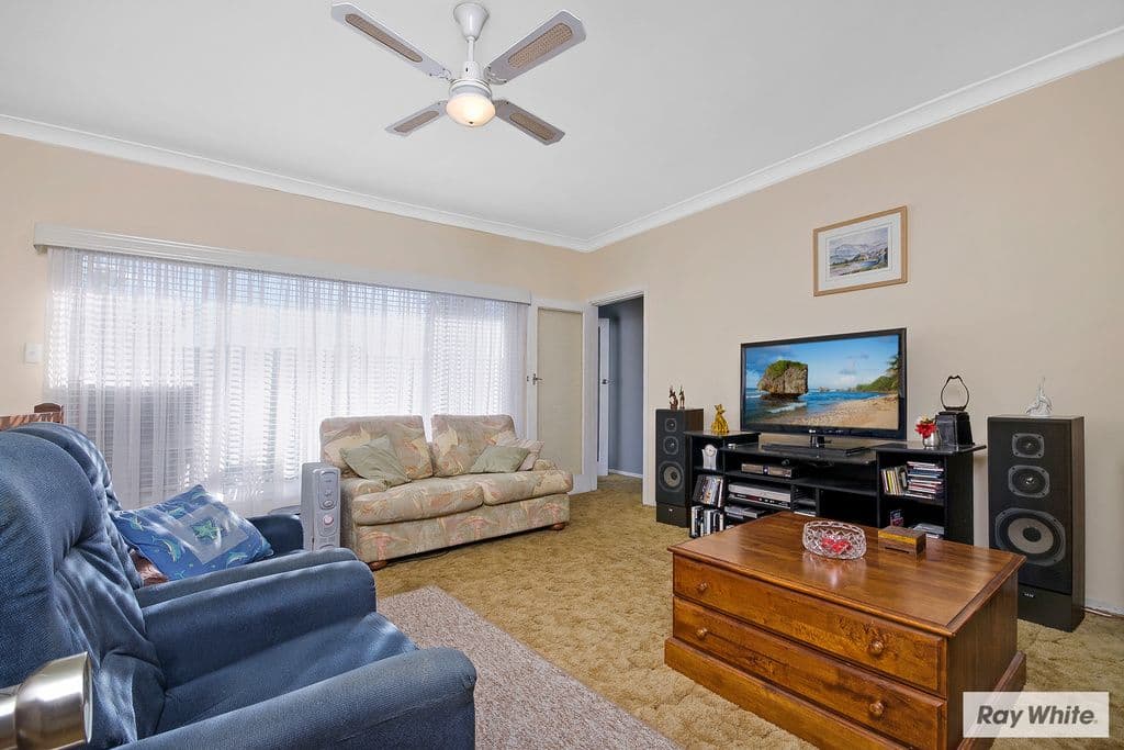 15 Burrell Crescent, DAPTO NSW 2530, Dapto - Thumbnail 5