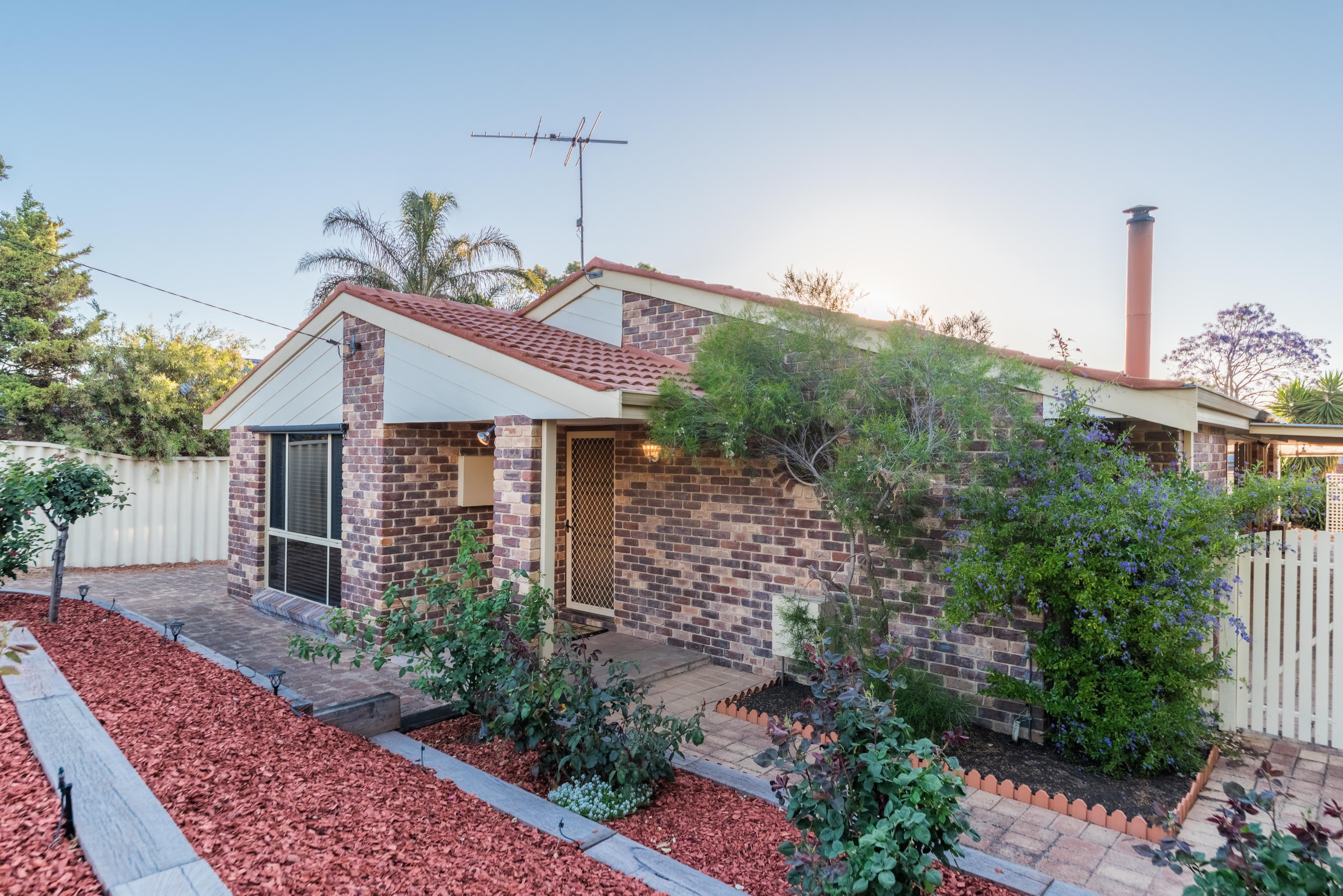 23 Latour Street, Australind WA 6233, Australind - Thumbnail 3