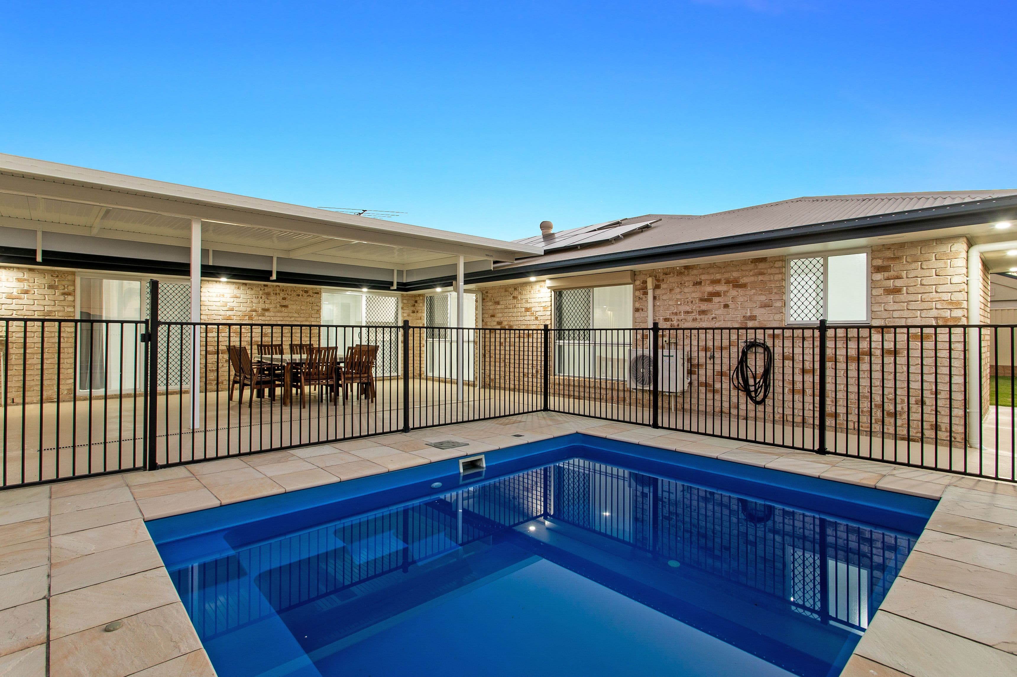 19 Cairns Crescent, Deception Bay QLD 4508, Deception Bay - Thumbnail 3