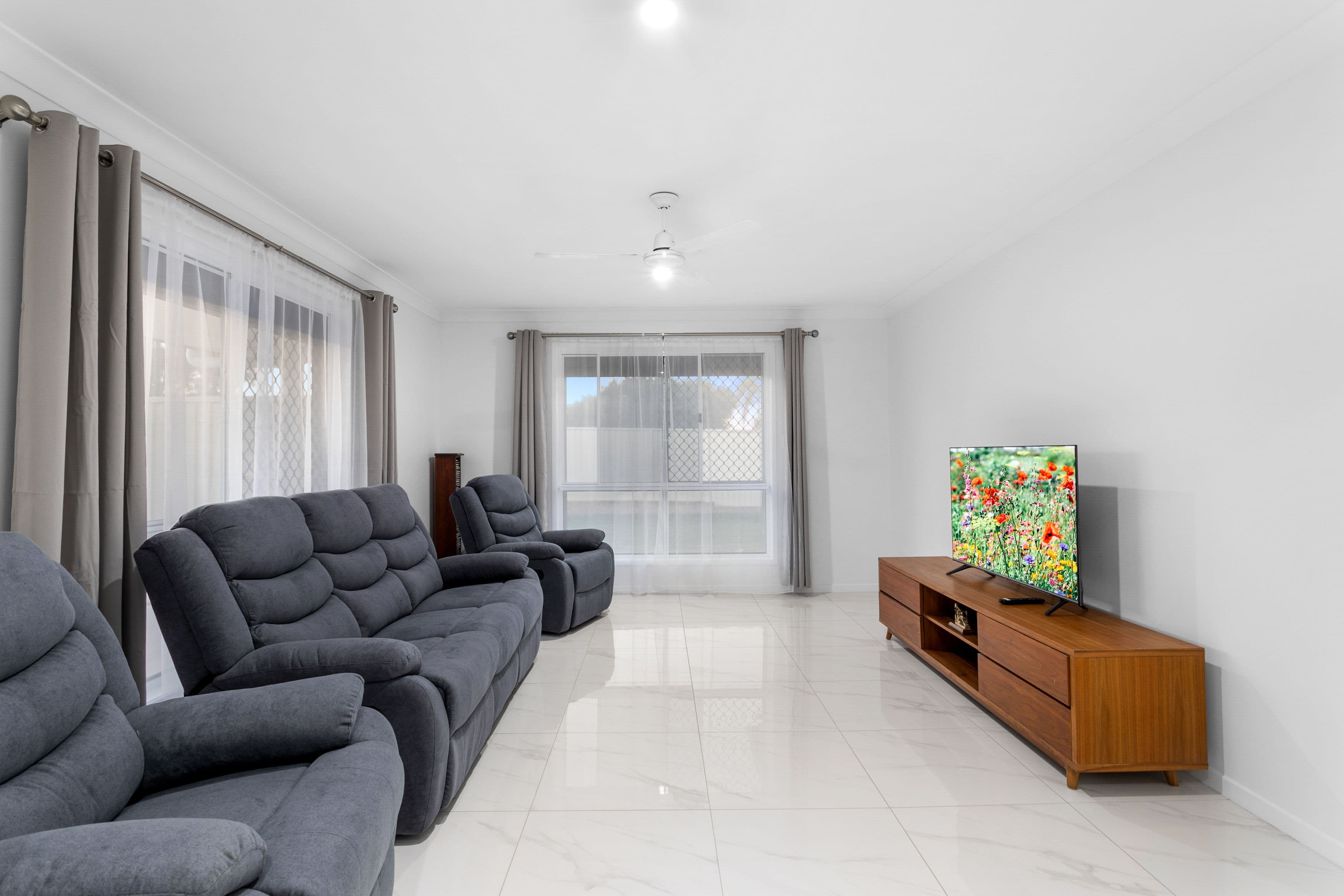 19 Cairns Crescent, Deception Bay QLD 4508, Deception Bay - Thumbnail 8