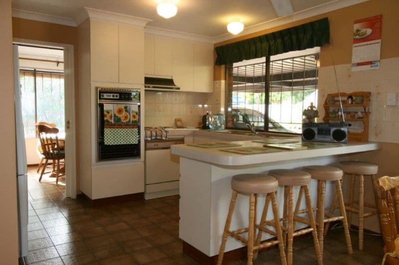26 Aralia Way, FORRESTFIELD WA 6058, Forrestfield - Thumbnail 5