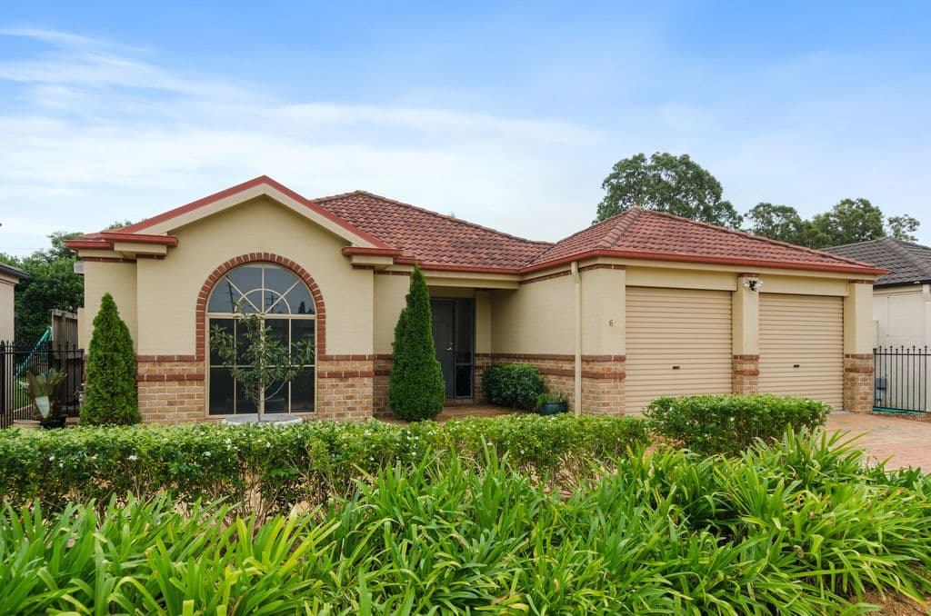 6 North Terrace, Dapto - Image 1