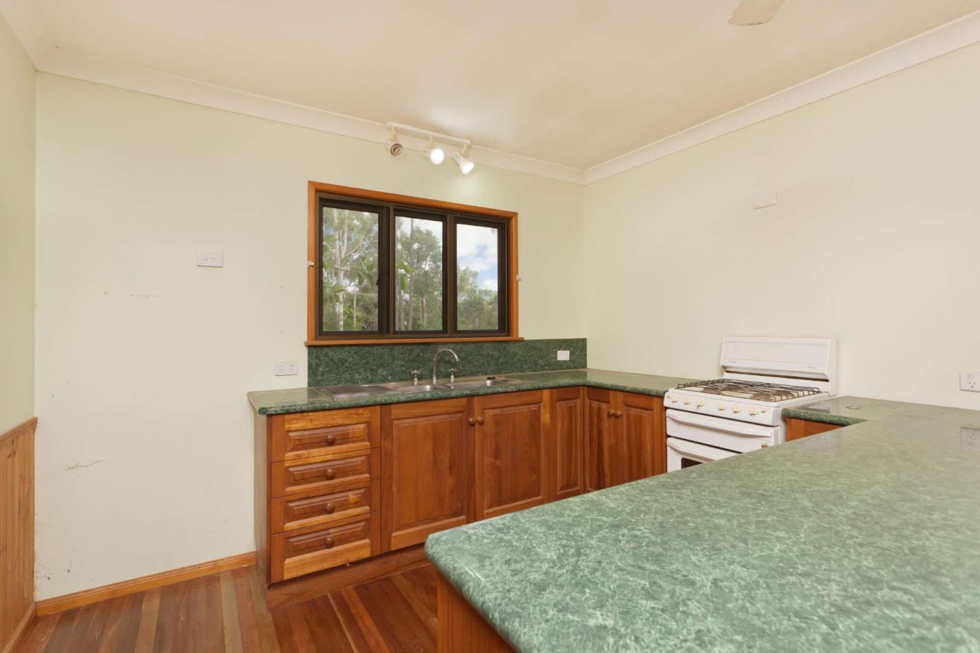 410 Forestry Road, BLUEWATER PARK QLD 4818, Bluewater Park - Thumbnail 7