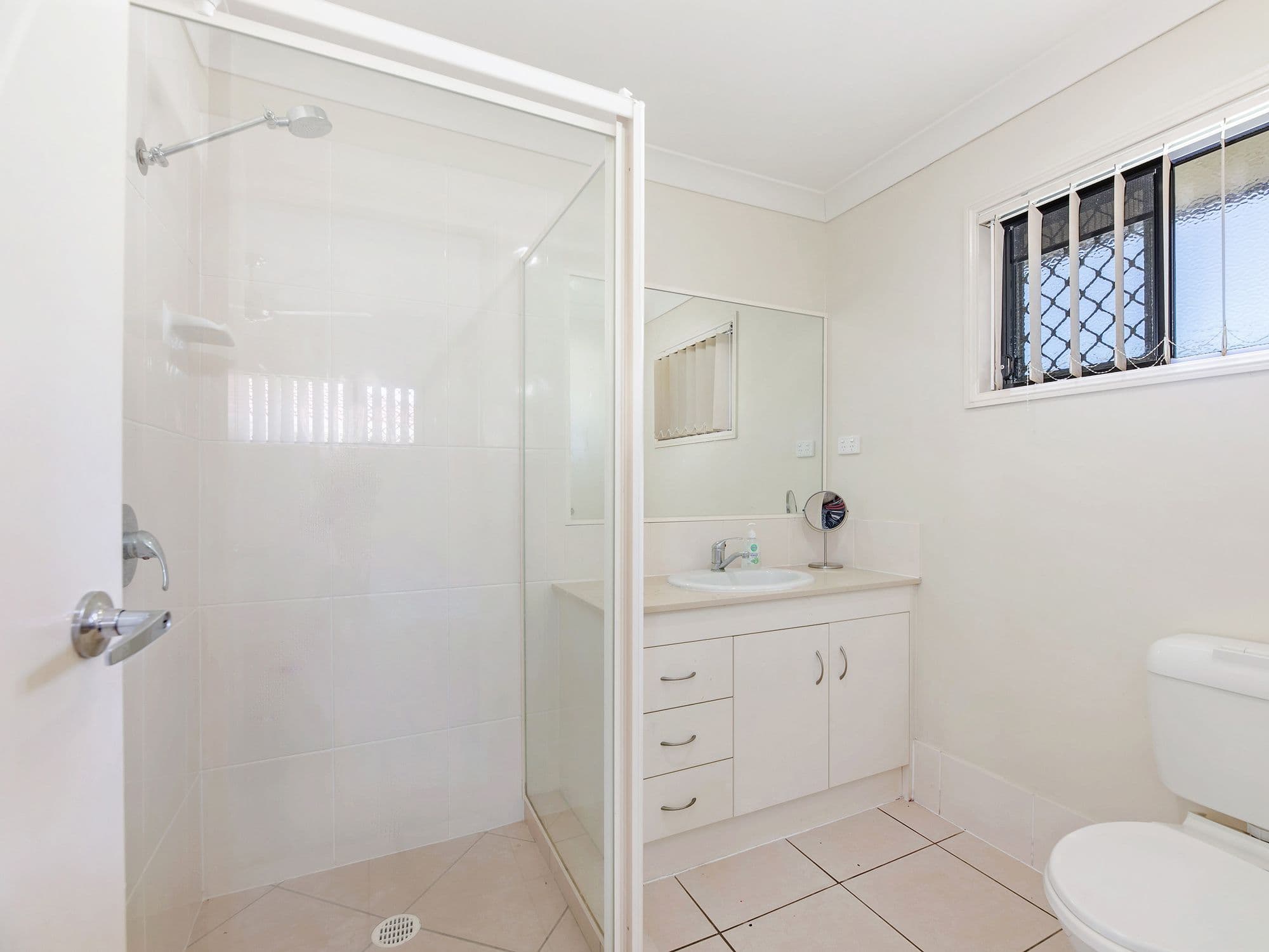 25 Varley Street, Lowood QLD 4311, Lowood - Thumbnail 8