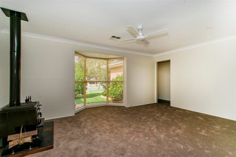 17 Madigan Drive, WERRINGTON COUNTY NSW 2747, Werrington County - Thumbnail 4