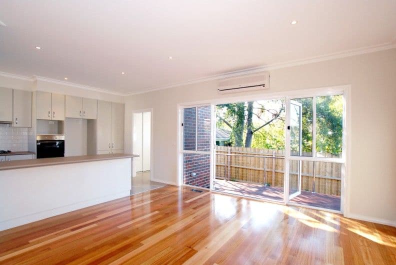 8 Vera Street, FRANKSTON SOUTH VIC 3199, Frankston South - Thumbnail 3