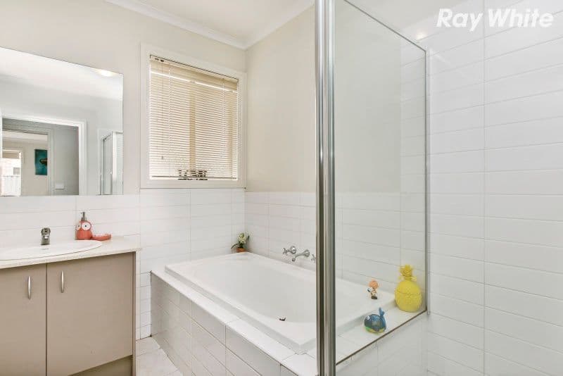 45 Pomegranate Way, Pakenham VIC 3810, Pakenham - Thumbnail 6