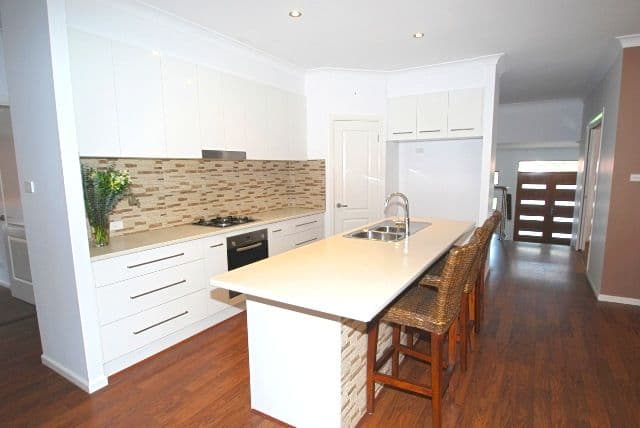 7 Kerns Road, KINCUMBER NSW 2251, Kincumber - Thumbnail 4