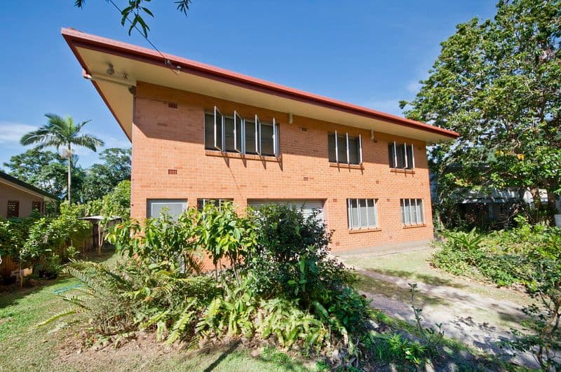 10 Marti Street, BAYVIEW HEIGHTS QLD 4868, Bayview Heights - Thumbnail 3