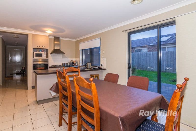 23 Kulkami Way, CRANBOURNE WEST VIC 3977, Cranbourne West - Thumbnail 3