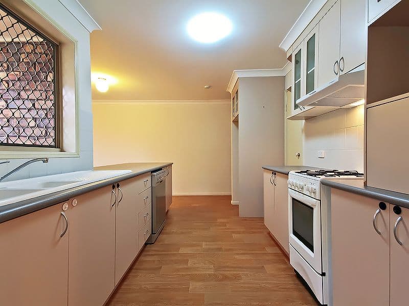56 Rimu Crescent, FOREST LAKE QLD 4078, Forest Lake - Thumbnail 2