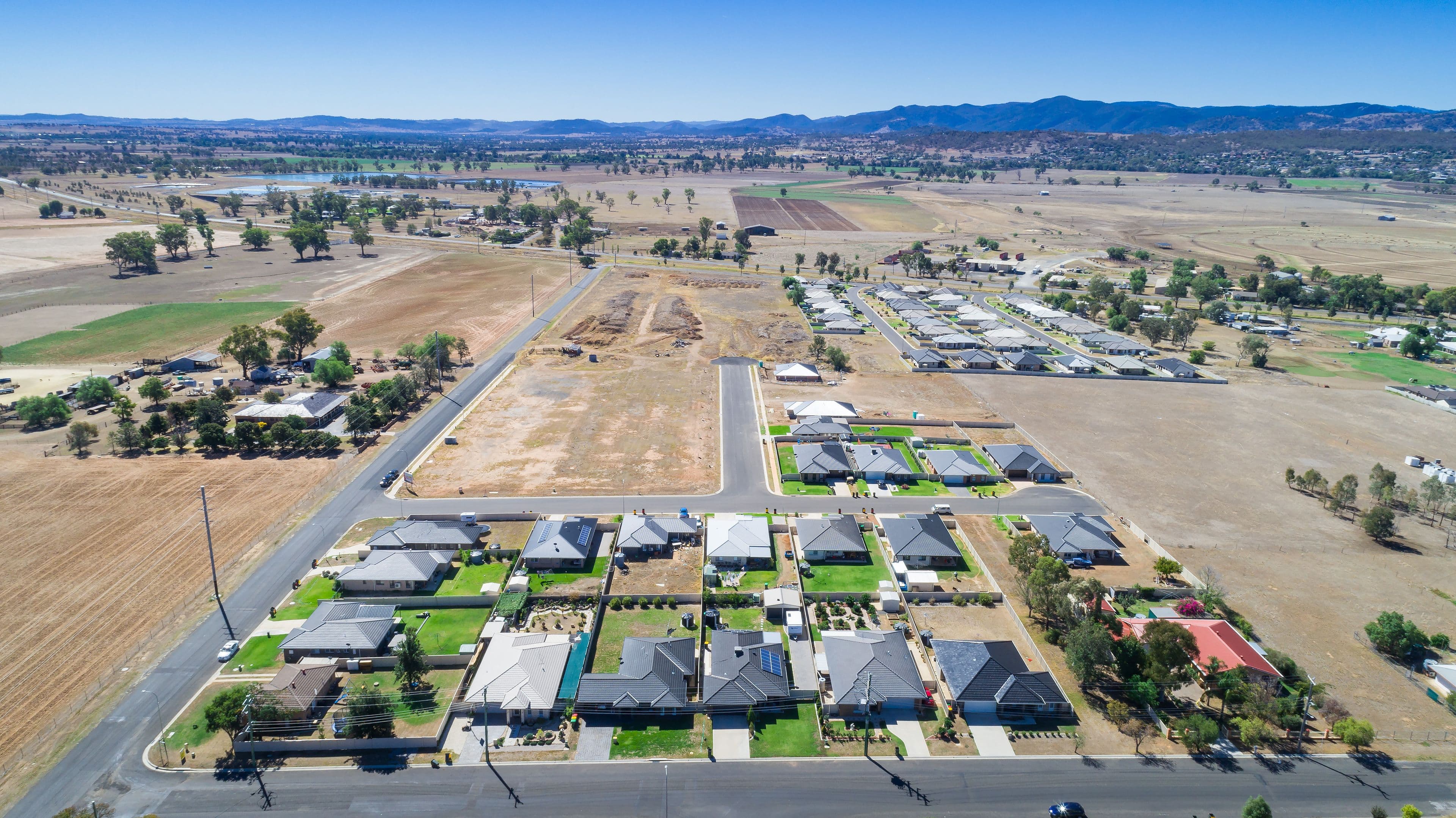 3 Explorers Way, TAMWORTH NSW 2340, Tamworth - Thumbnail 4