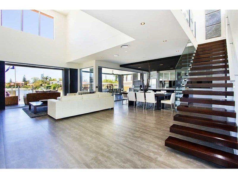 21 Merrimac Boulevard, BROADBEACH WATERS QLD 4218, Broadbeach Waters - Image 1