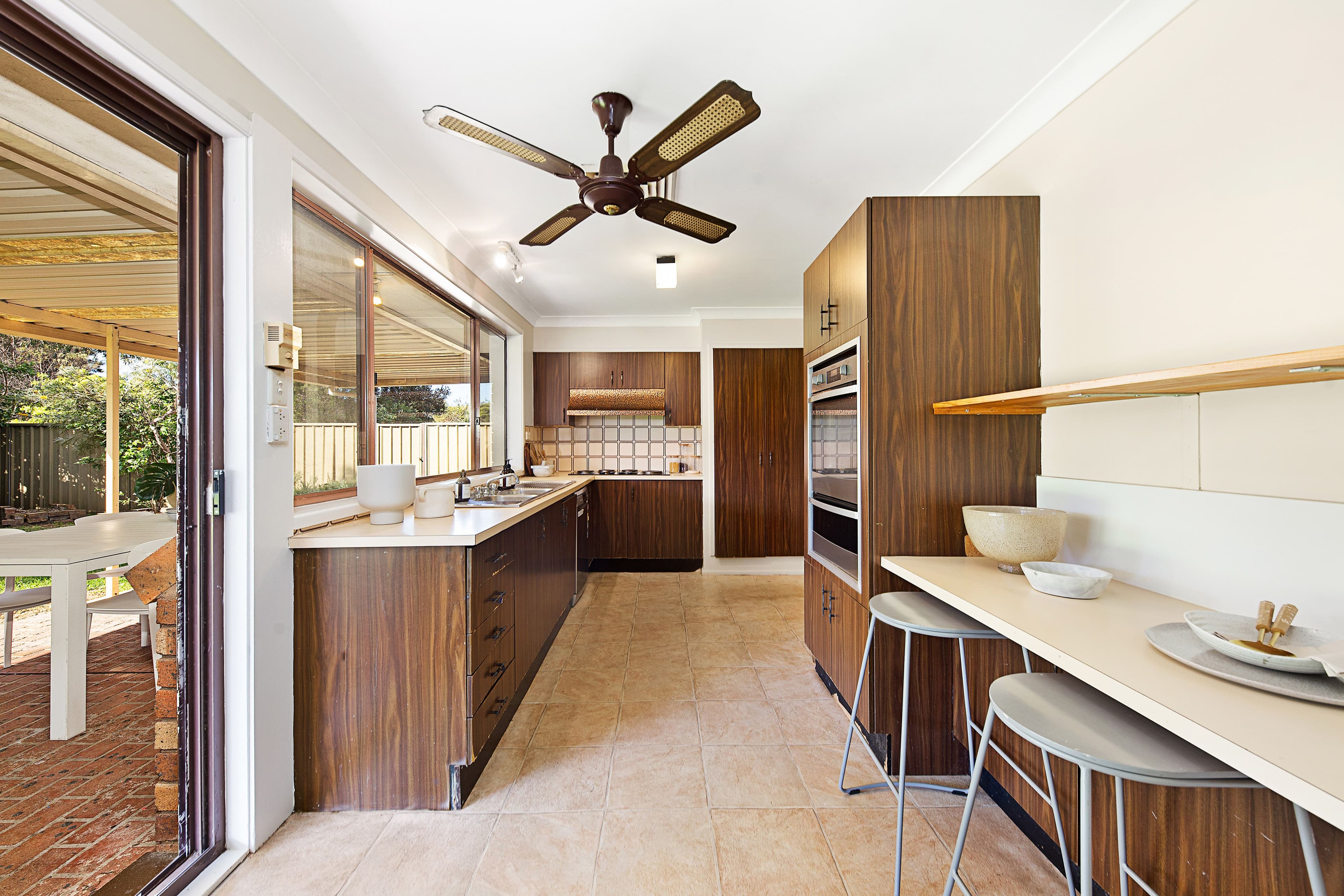 1 Dixon Close, Illawong NSW 2234, Illawong - Thumbnail 4