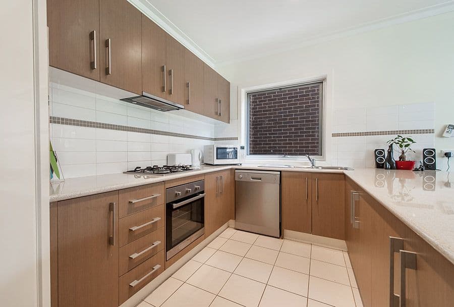 4 Jarrah Place, Craigieburn VIC 3064, Craigieburn - Thumbnail 2