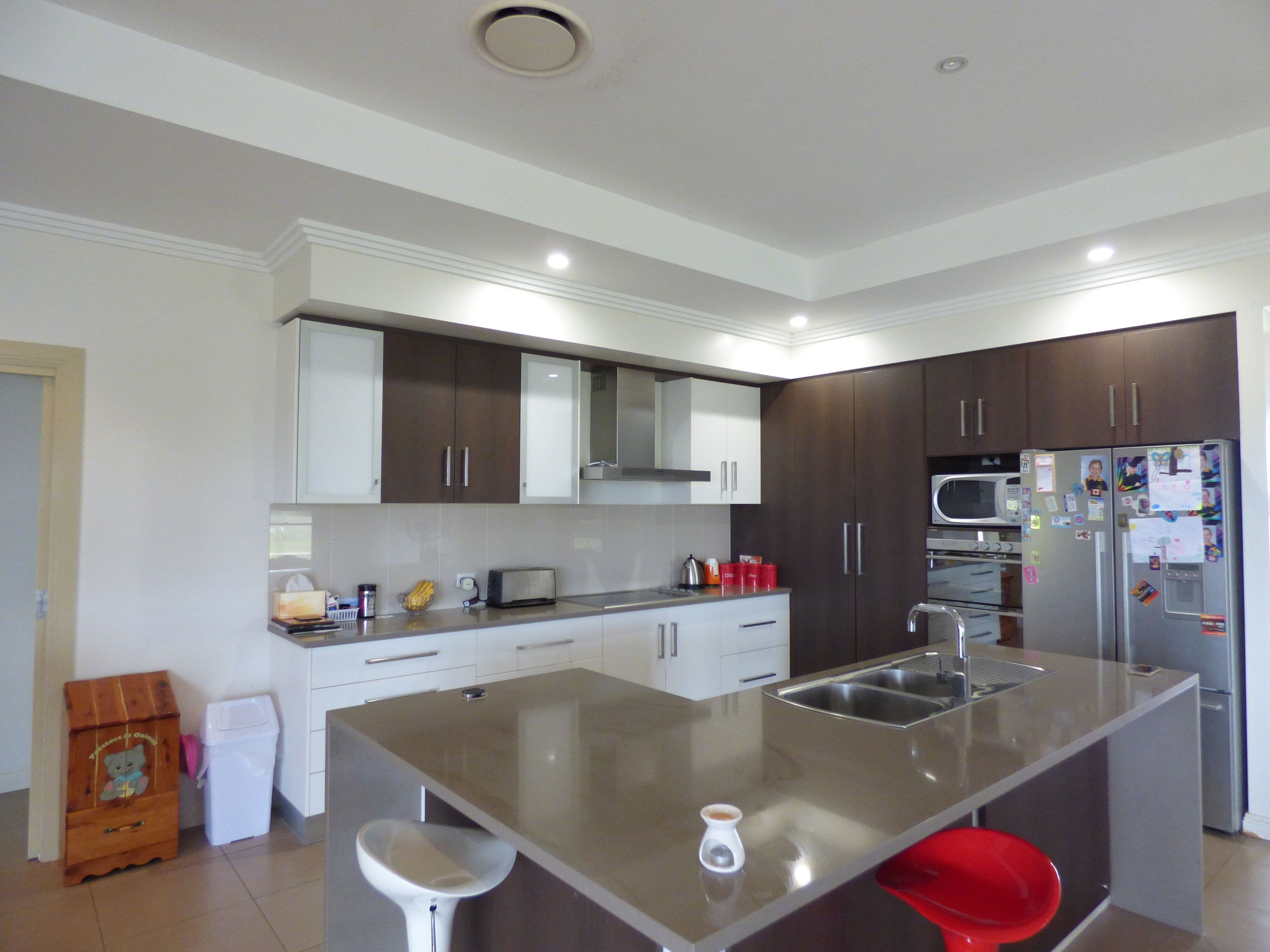 160 Bourne Drive, Roma QLD 4455, Roma - Thumbnail 2