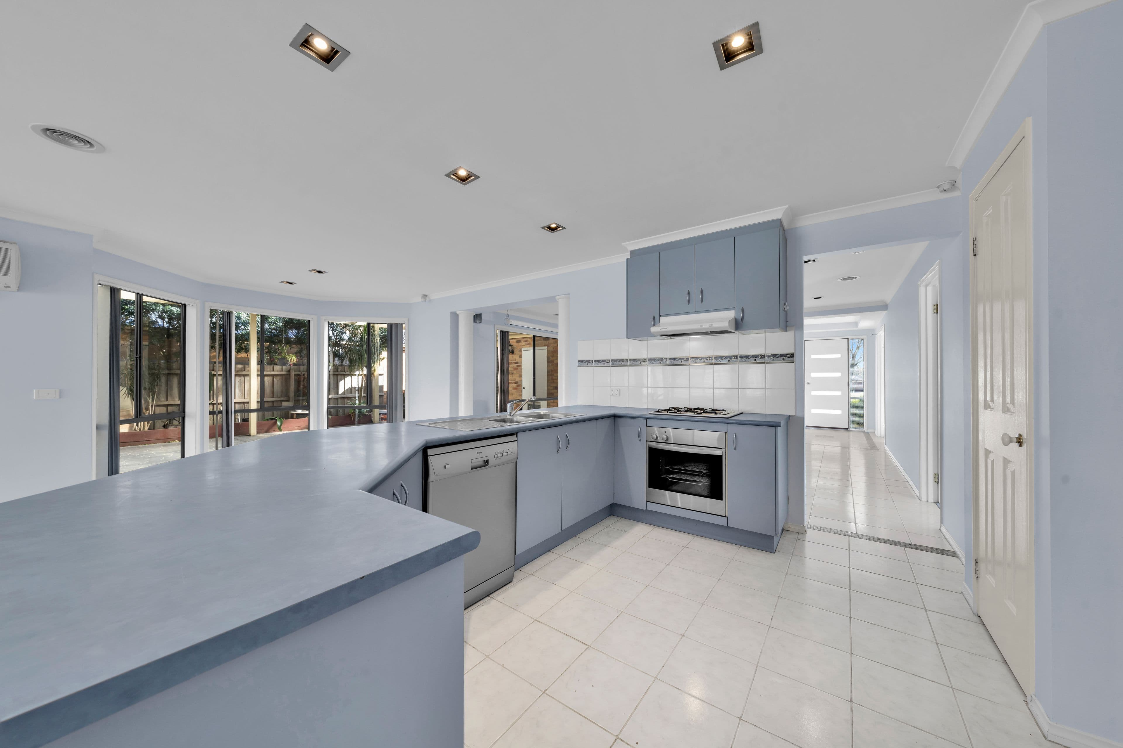 5 Degas Court, Skye VIC 3977, Skye - Thumbnail 4