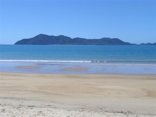 142 Kennedy Esplanade, MISSION BEACH QLD 4852, South Mission Beach - Thumbnail 3