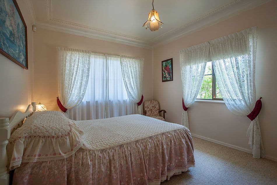 11 Goodwood Street, NEWTOWN QLD 4350, Newtown - Thumbnail 8